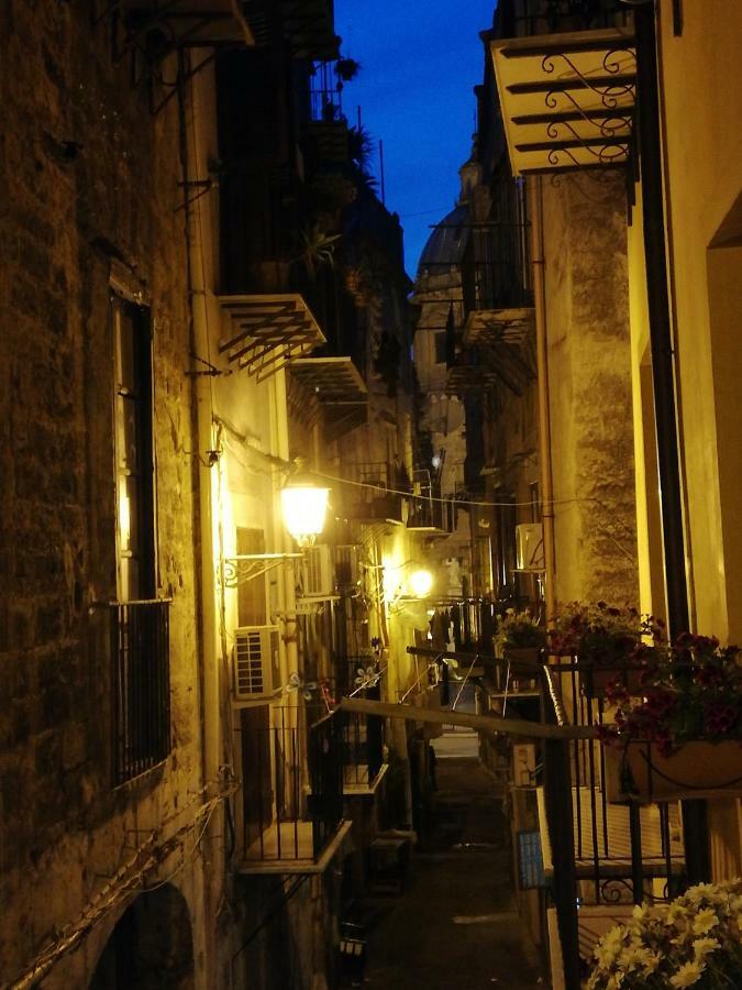 Casa Nel Vicolo Villa ปาแลร์โม ภายนอก รูปภาพ